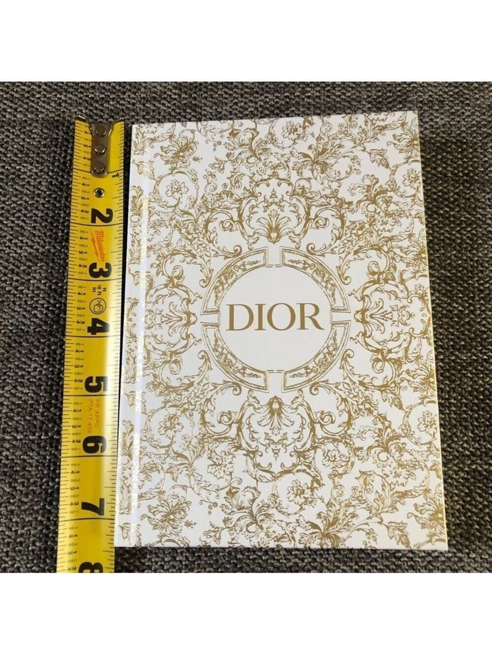 CHRISTIAN Dior Premium Notebook Christmas Holiday 2023 White Golden Authentic - Picture 15 of 16